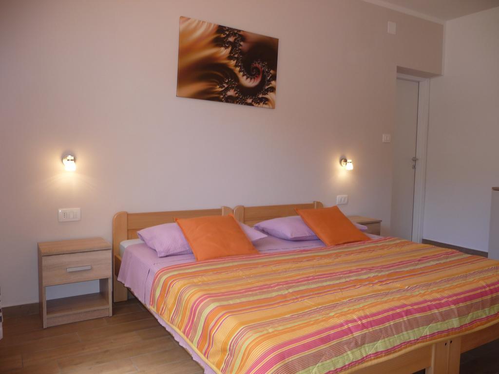 Apartments & Rooms Milka Umag Luaran gambar