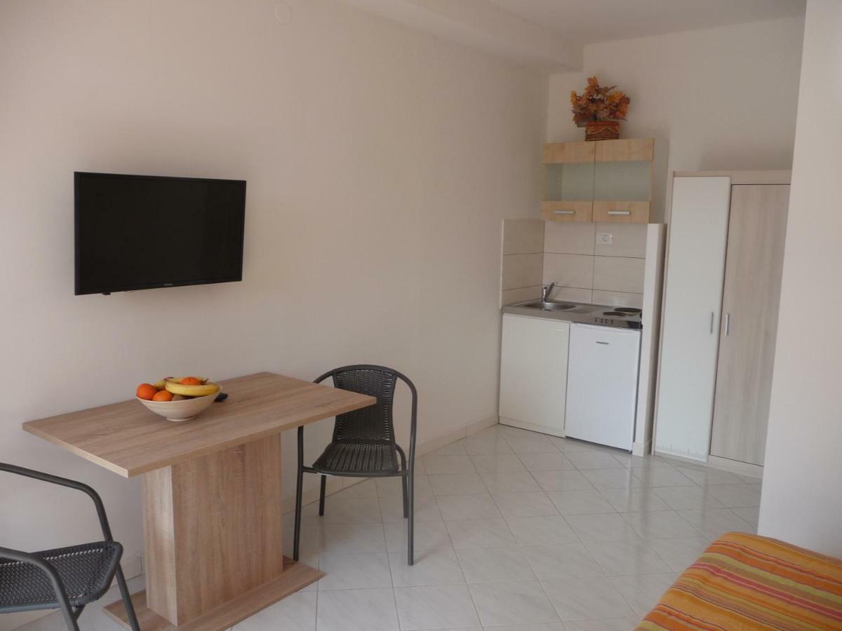 Apartments & Rooms Milka Umag Luaran gambar