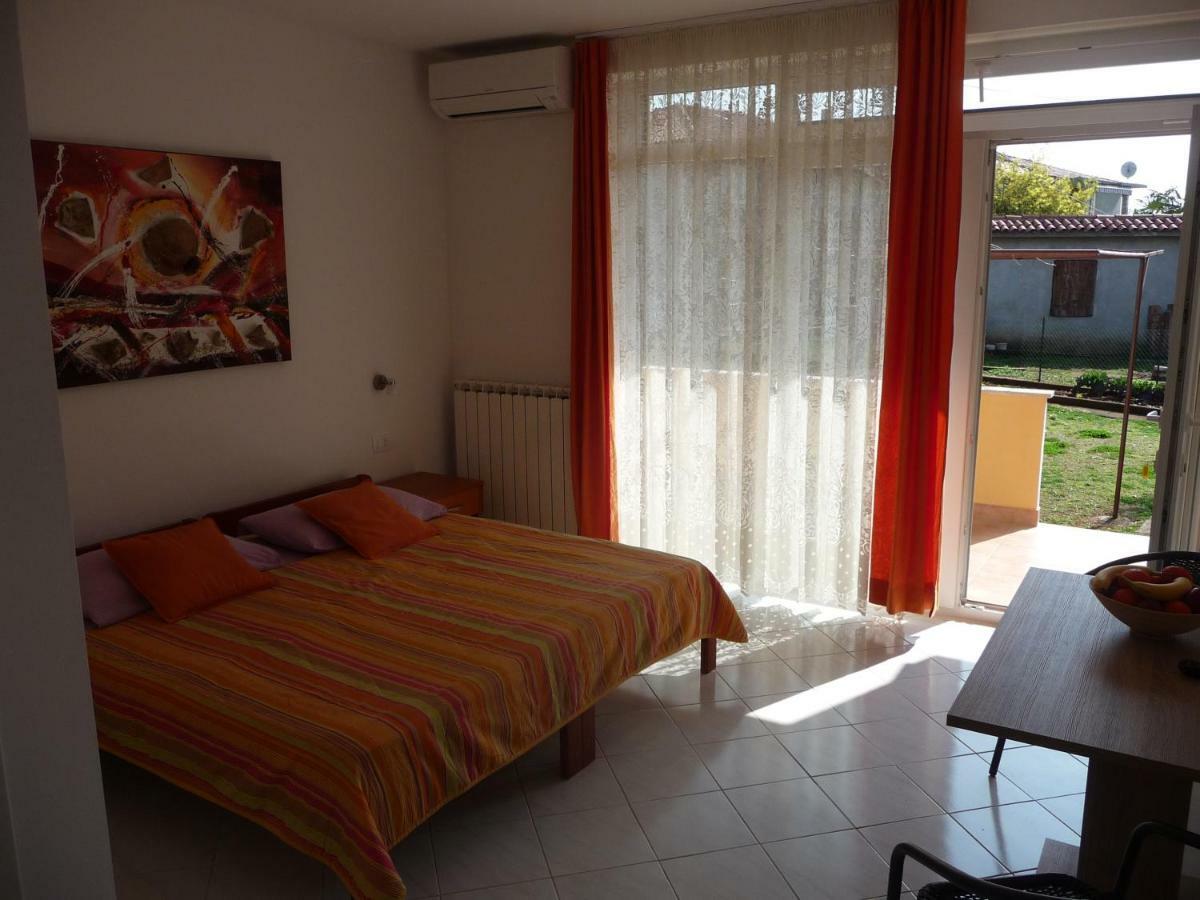 Apartments & Rooms Milka Umag Luaran gambar