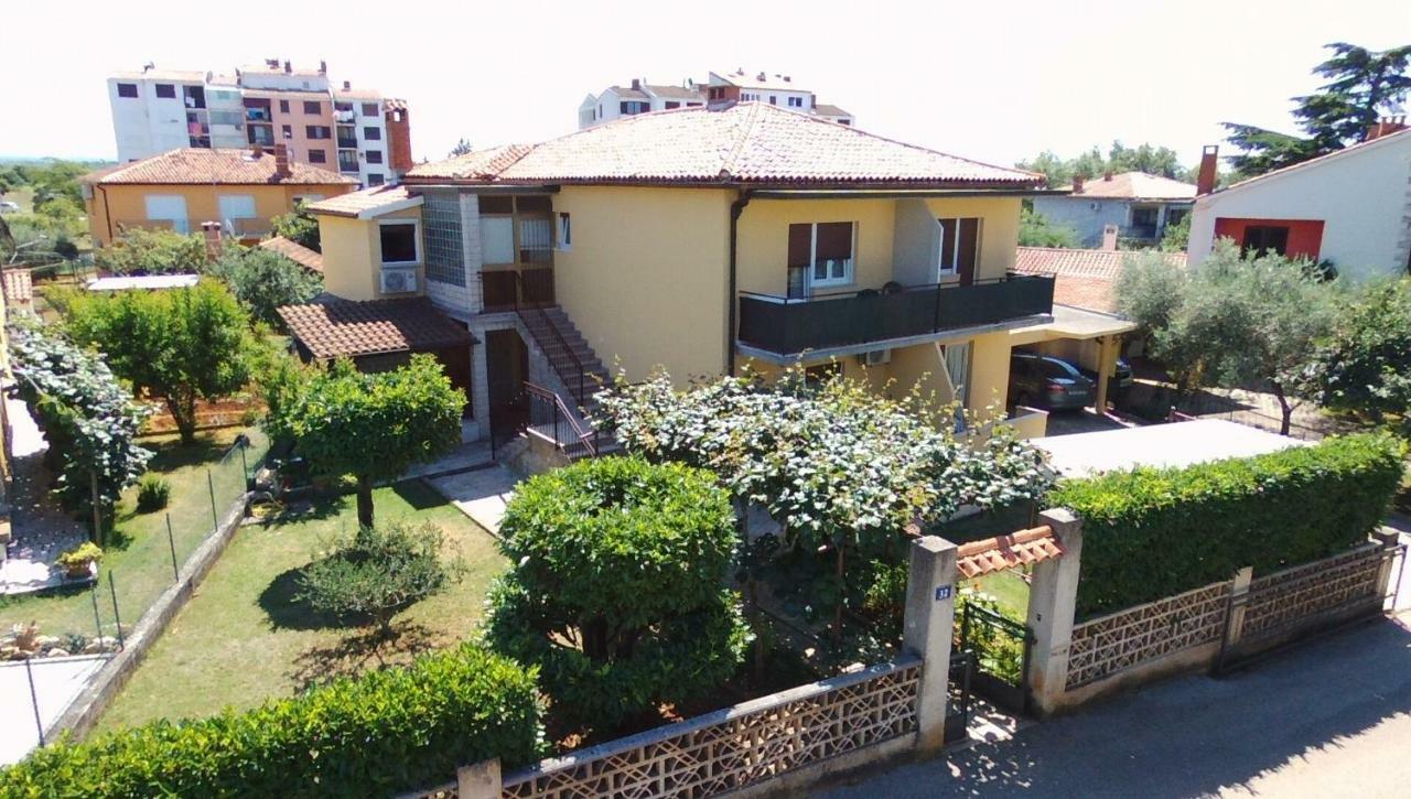 Apartments & Rooms Milka Umag Luaran gambar